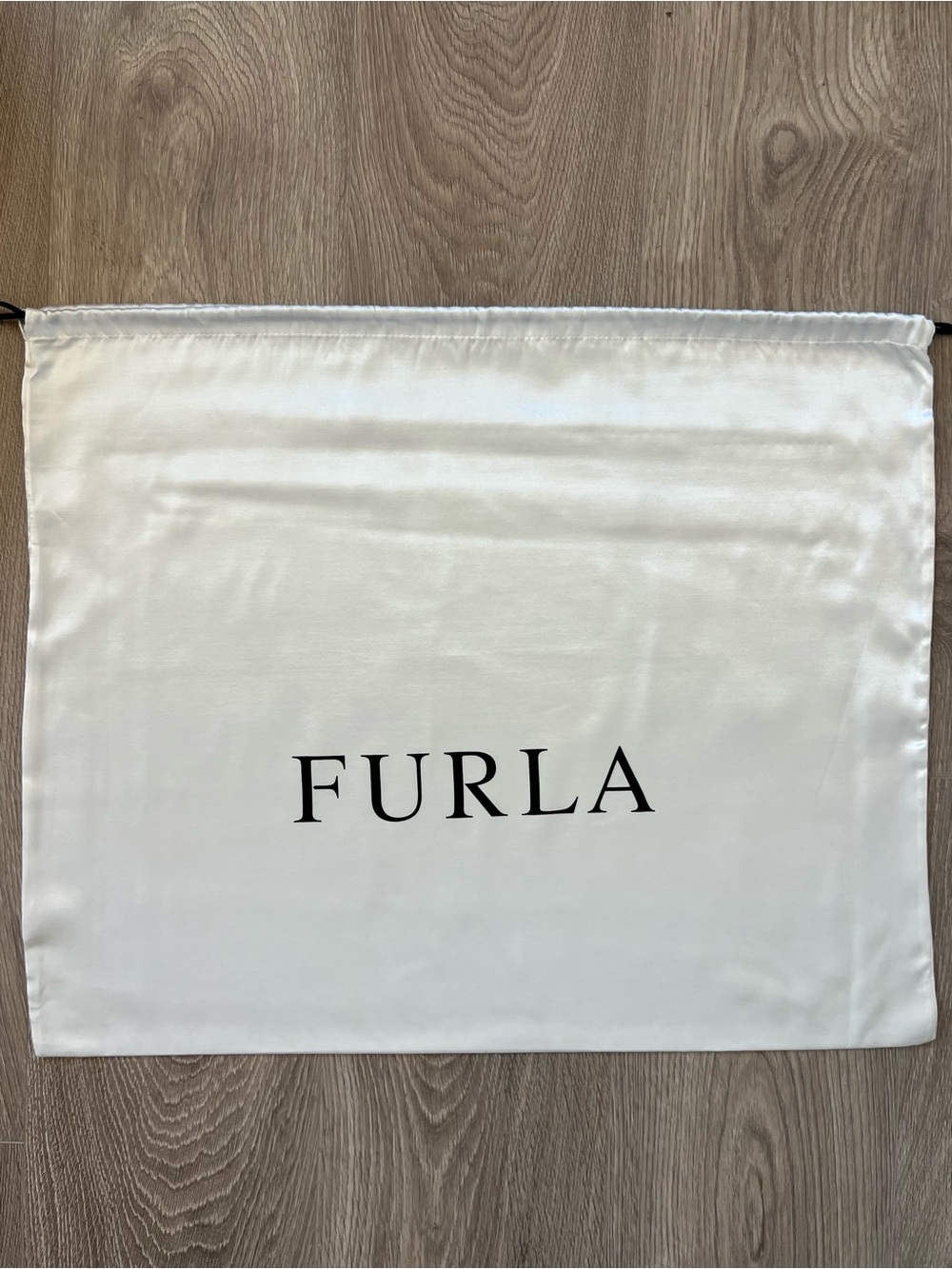 Furla dust bag (C727)